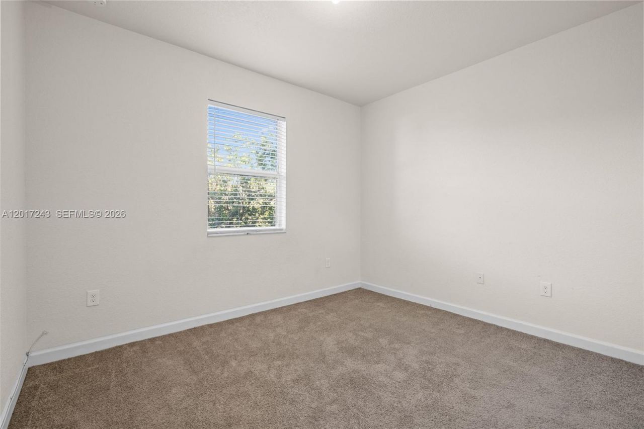 9243 SW 170th Ave , Miami, FL 33196 Photo