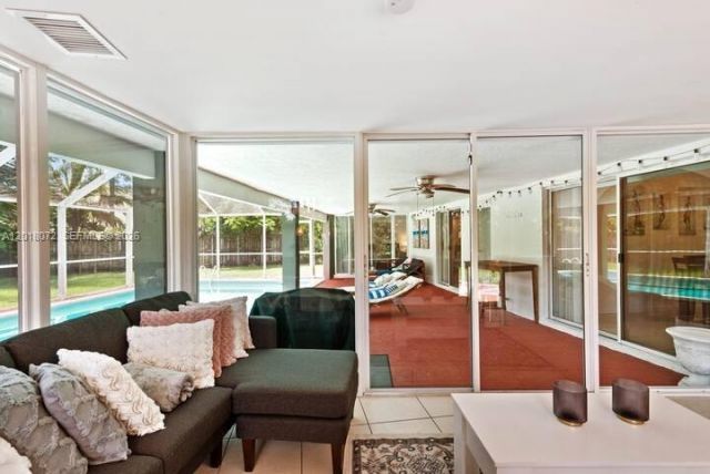 13325 SW 84th Ave , Pinecrest, FL 33156 Photo