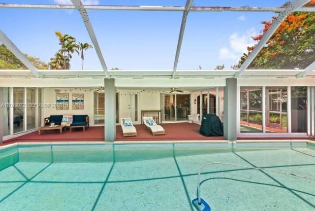 13325 SW 84th Ave , Pinecrest, FL 33156 Photo