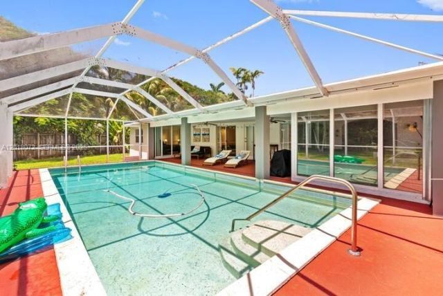 13325 SW 84th Ave , Pinecrest, FL 33156 Photo