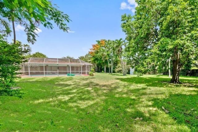 13325 SW 84th Ave , Pinecrest, FL 33156 Photo
