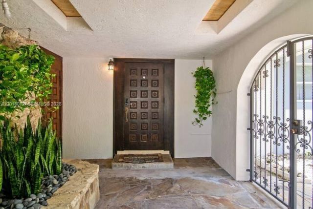 13325 SW 84th Ave , Pinecrest, FL 33156 Photo