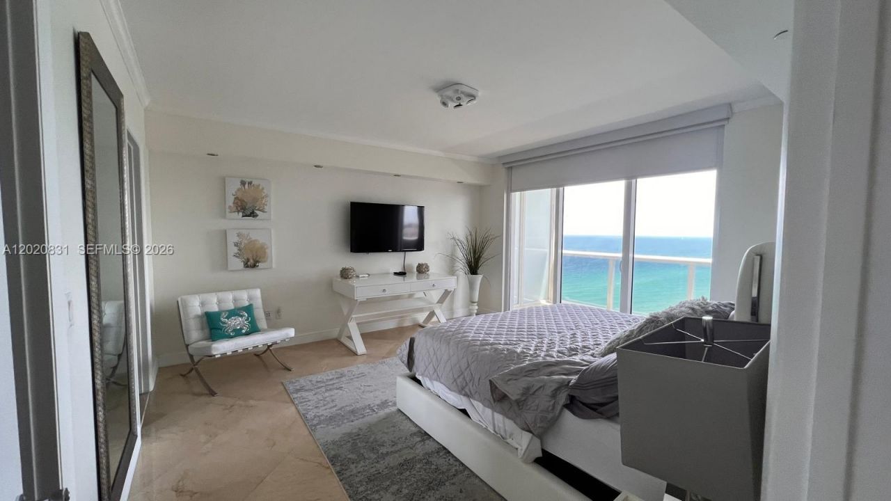 1830 S Ocean Dr , Unit 2204, Hallandale Beach, FL 33009 Photo