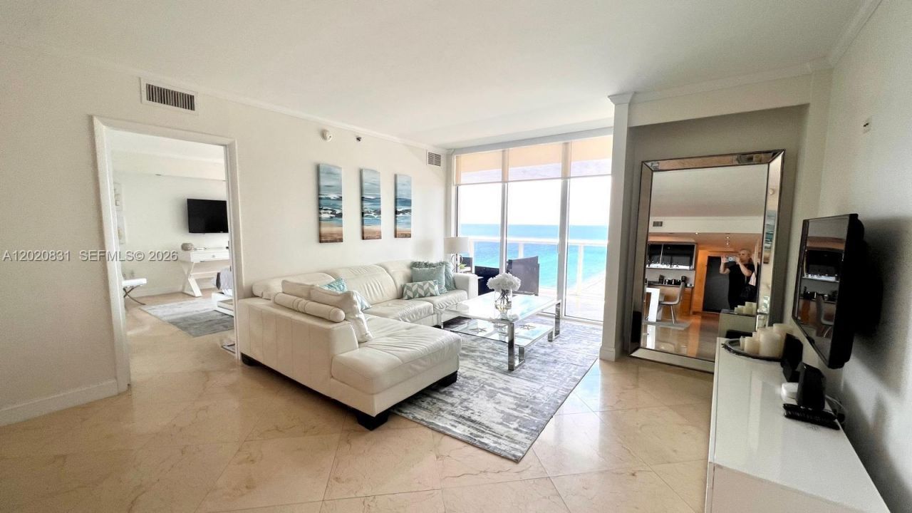 1830 S Ocean Dr , Unit 2204, Hallandale Beach, FL 33009 Photo