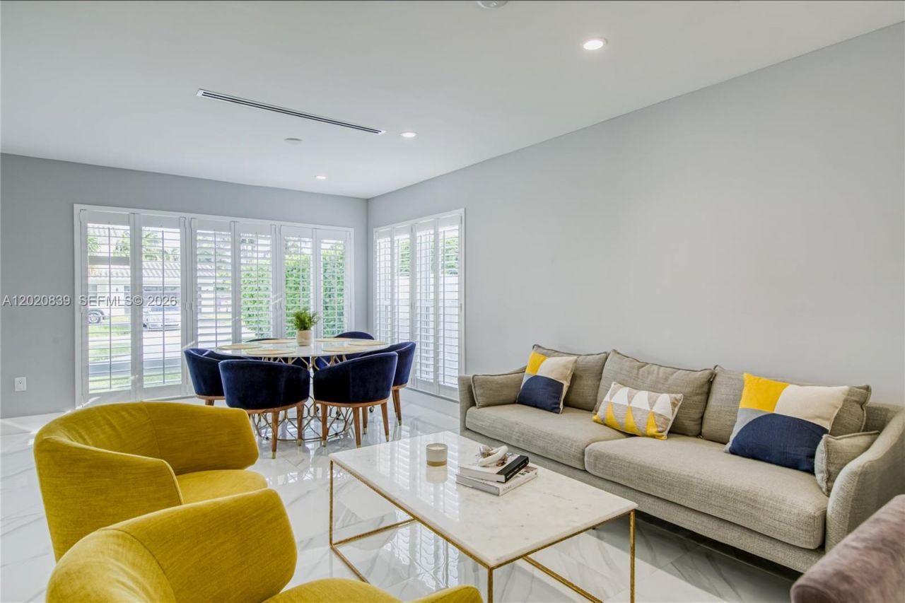 1239 Washington St, Unit 1239, Hollywood, FL 33019 Photo