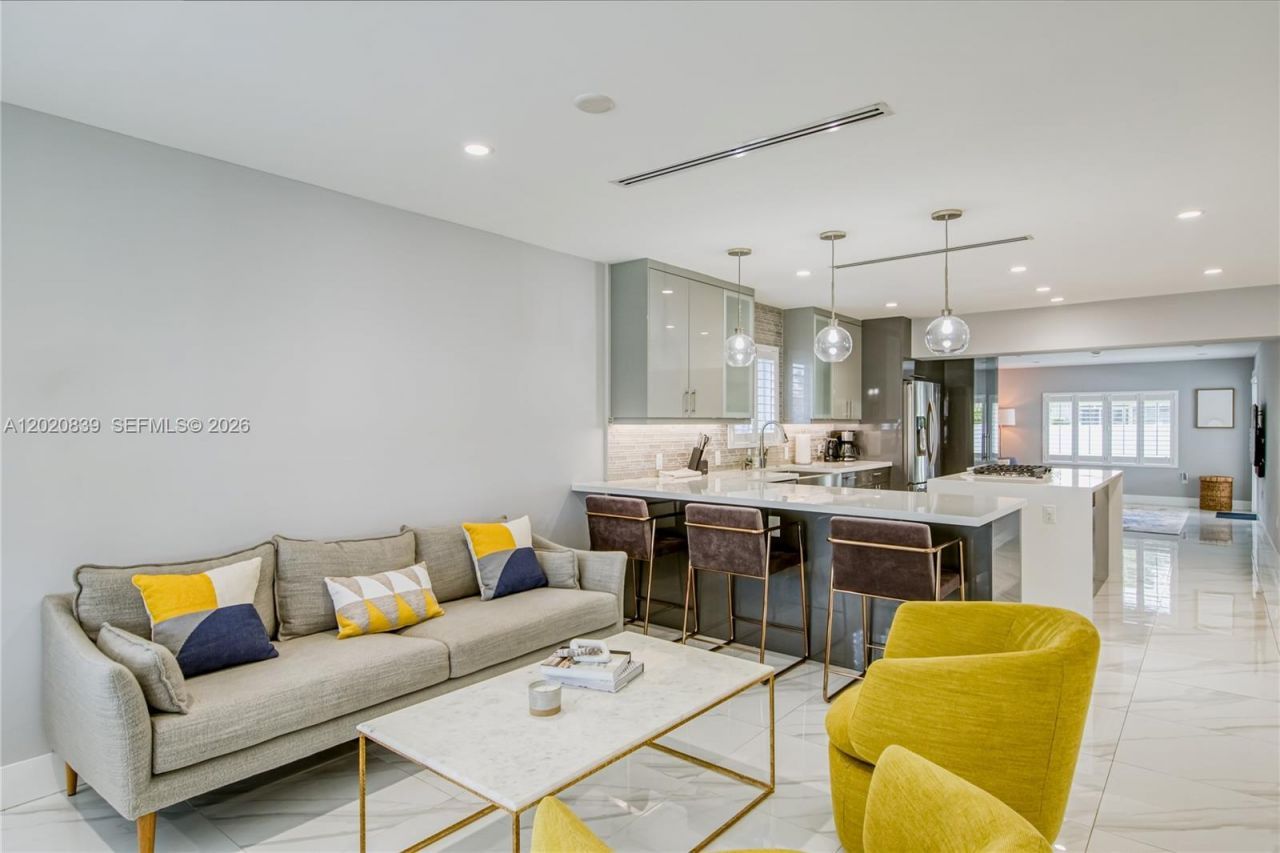 1239 Washington St, Unit 1239, Hollywood, FL 33019 Photo
