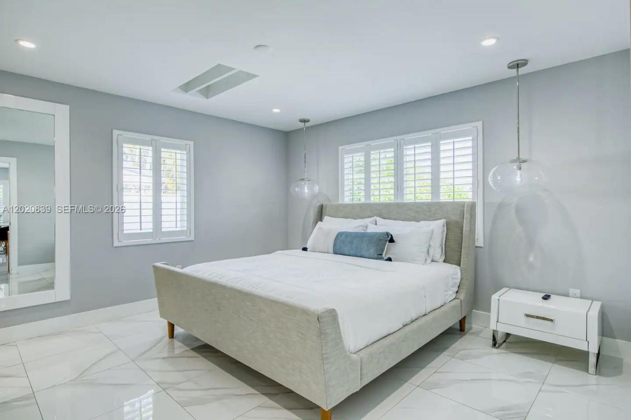 1239 Washington St, Unit 1239, Hollywood, FL 33019 Photo