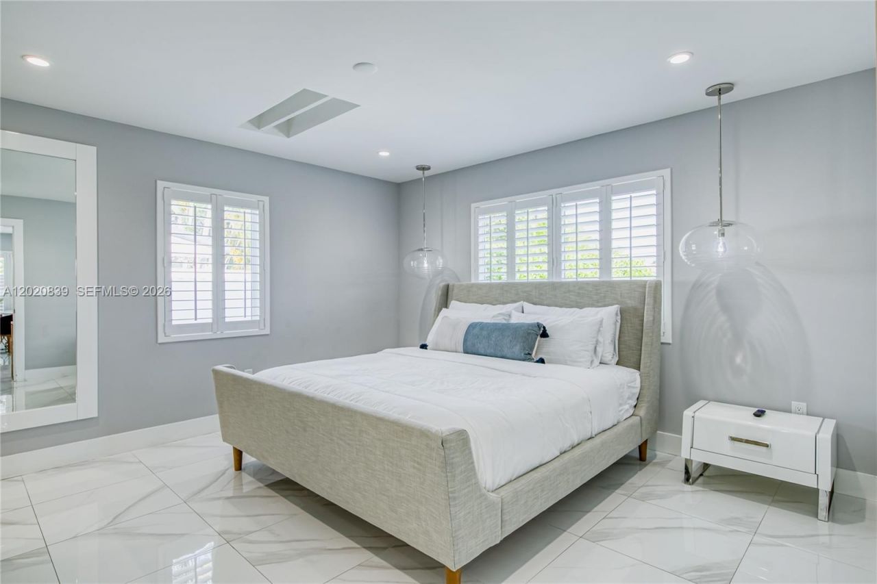 1239 Washington St, Unit 1239, Hollywood, FL 33019 Photo