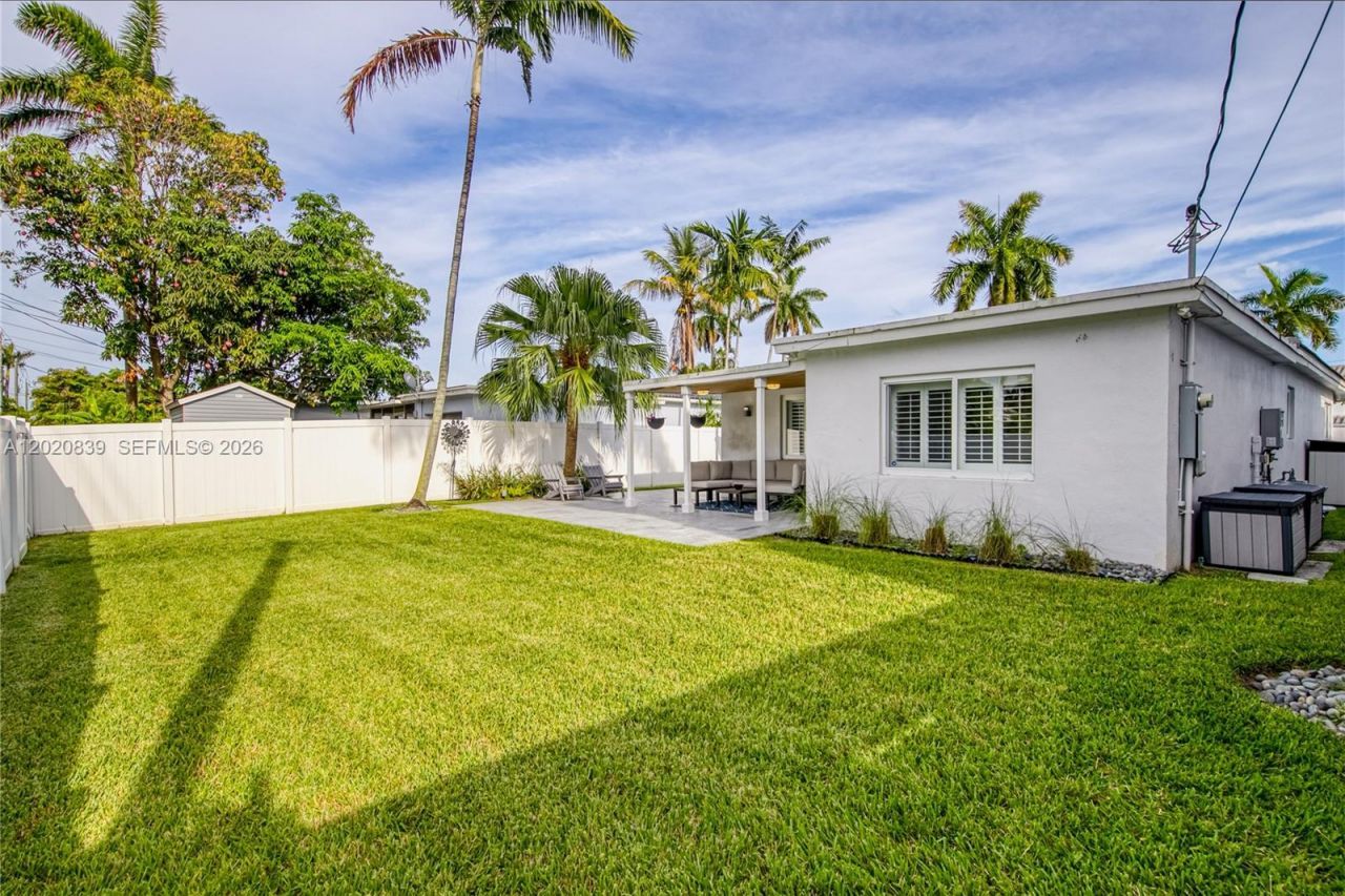1239 Washington St, Unit 1239, Hollywood, FL 33019 Photo
