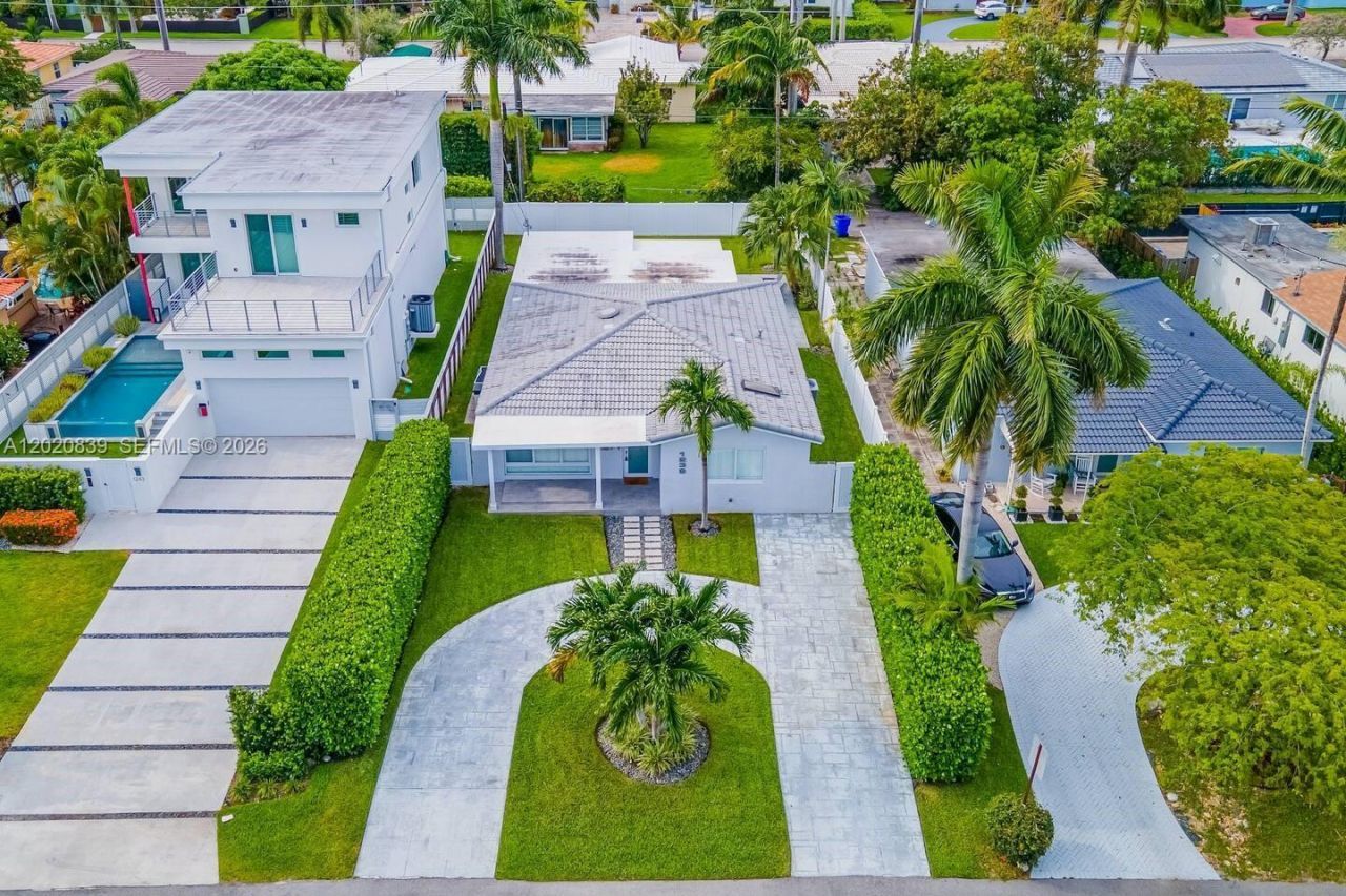 1239 Washington St, Unit 1239, Hollywood, FL 33019 Photo