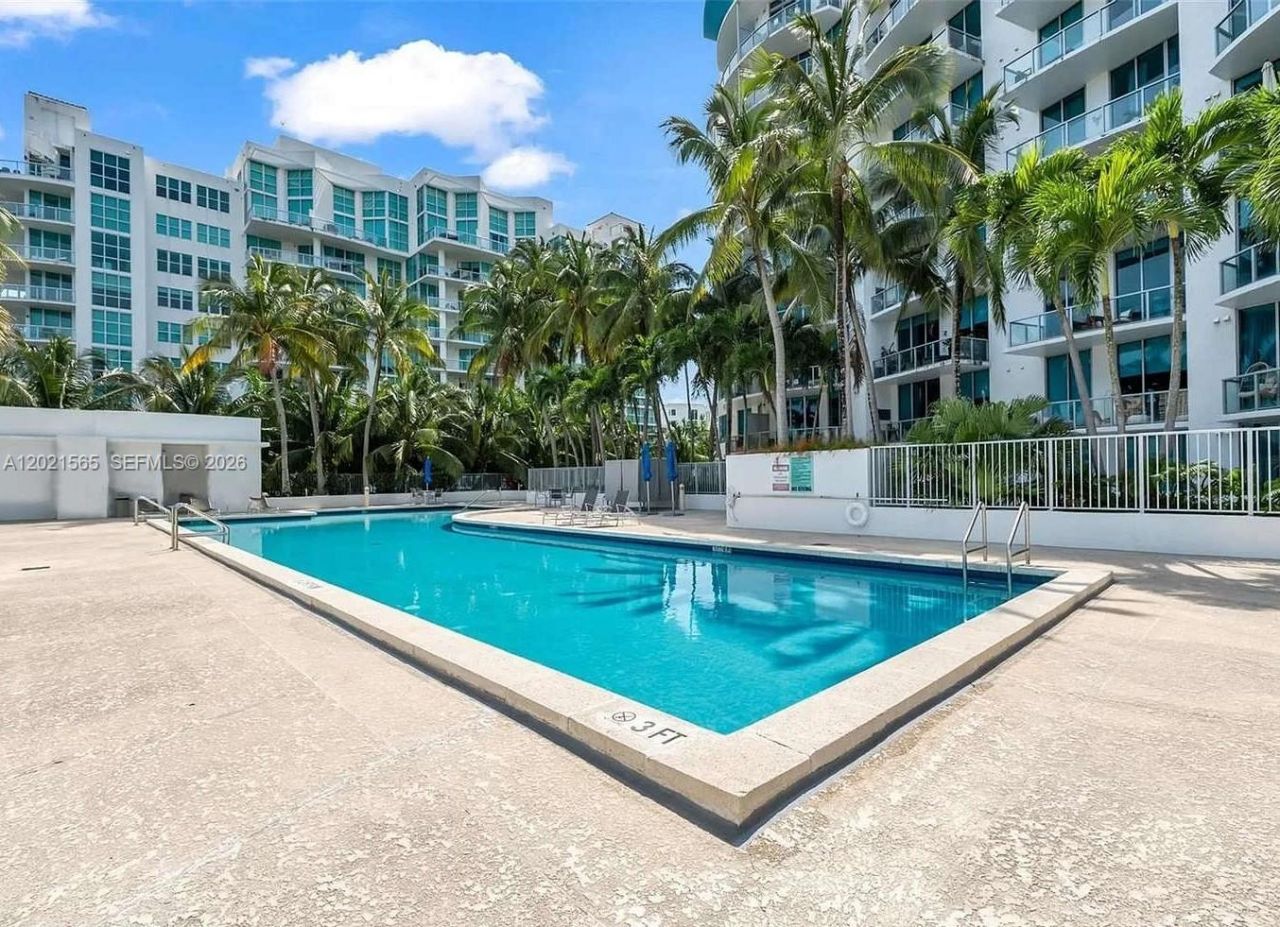 3029 NE 188th St , Unit 819, Aventura, FL 33180 Photo