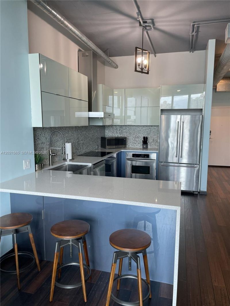 3029 NE 188th St , Unit 819, Aventura, FL 33180 Photo