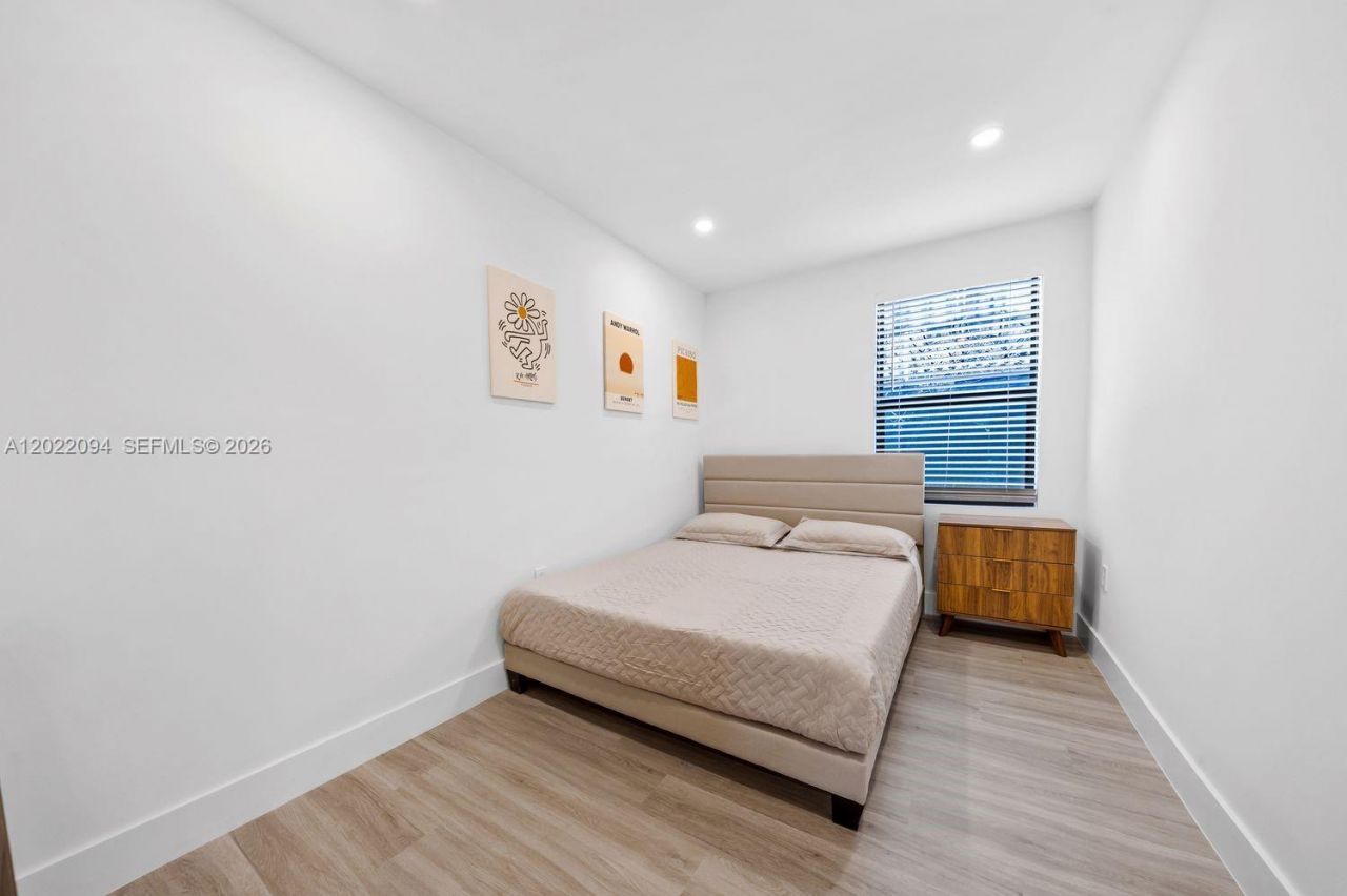 111 NW 53rd St , Miami, FL 33127 Photo