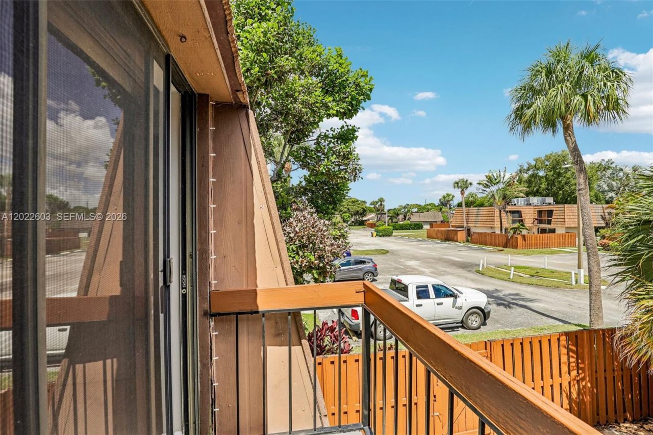 4011 Palm Bay Cir , Unit A, West Palm Beach, FL 33406 Photo