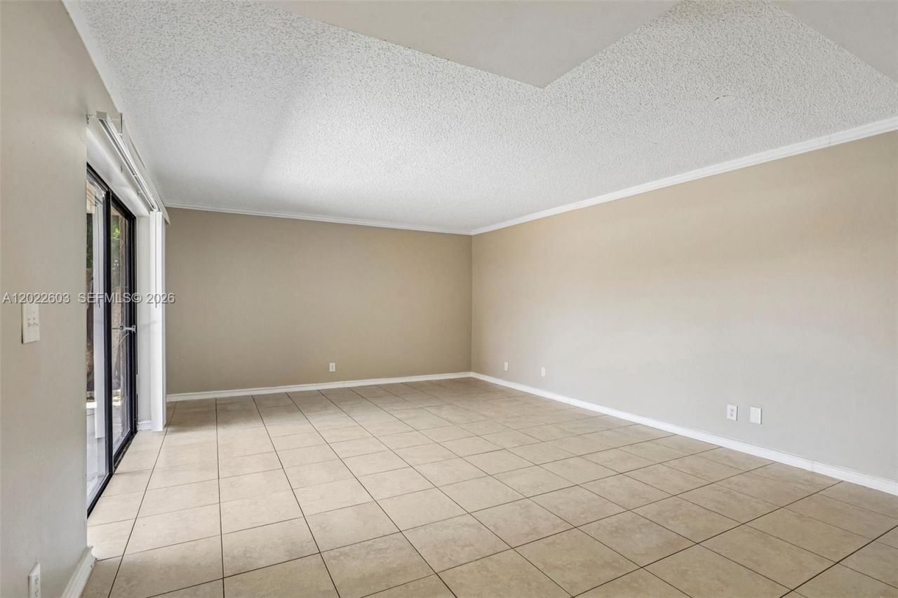 4011 Palm Bay Cir , Unit A, West Palm Beach, FL 33406 Photo