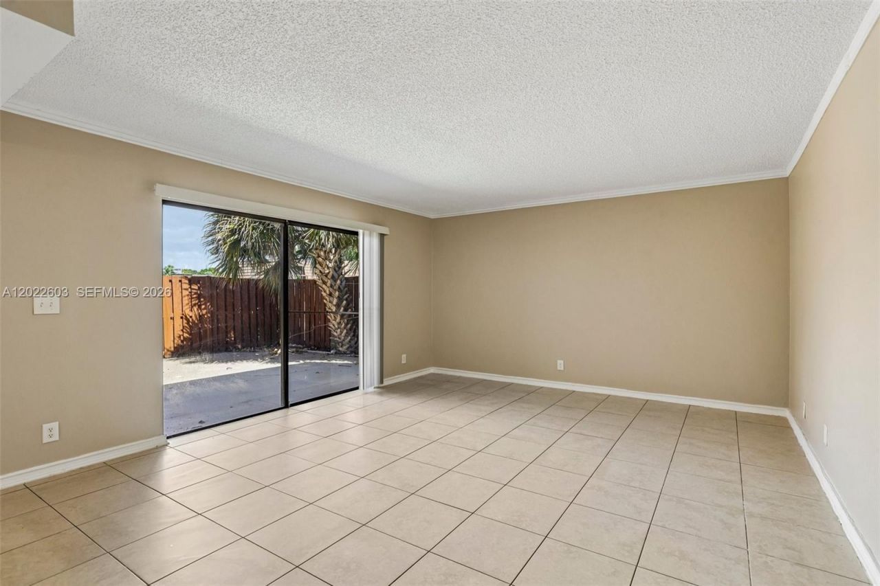 4011 Palm Bay Cir , Unit A, West Palm Beach, FL 33406 Photo