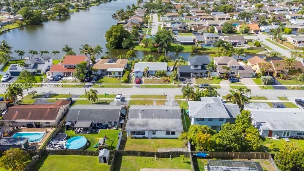 11641 NW 42nd St , Sunrise, FL 33323 Photo