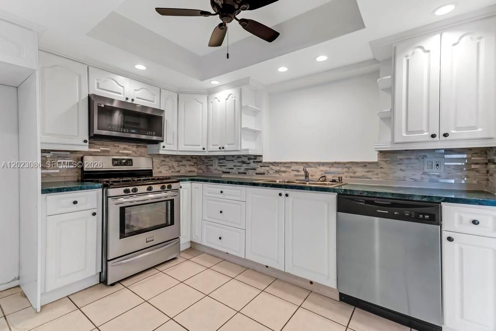 11641 NW 42nd St , Sunrise, FL 33323 Photo