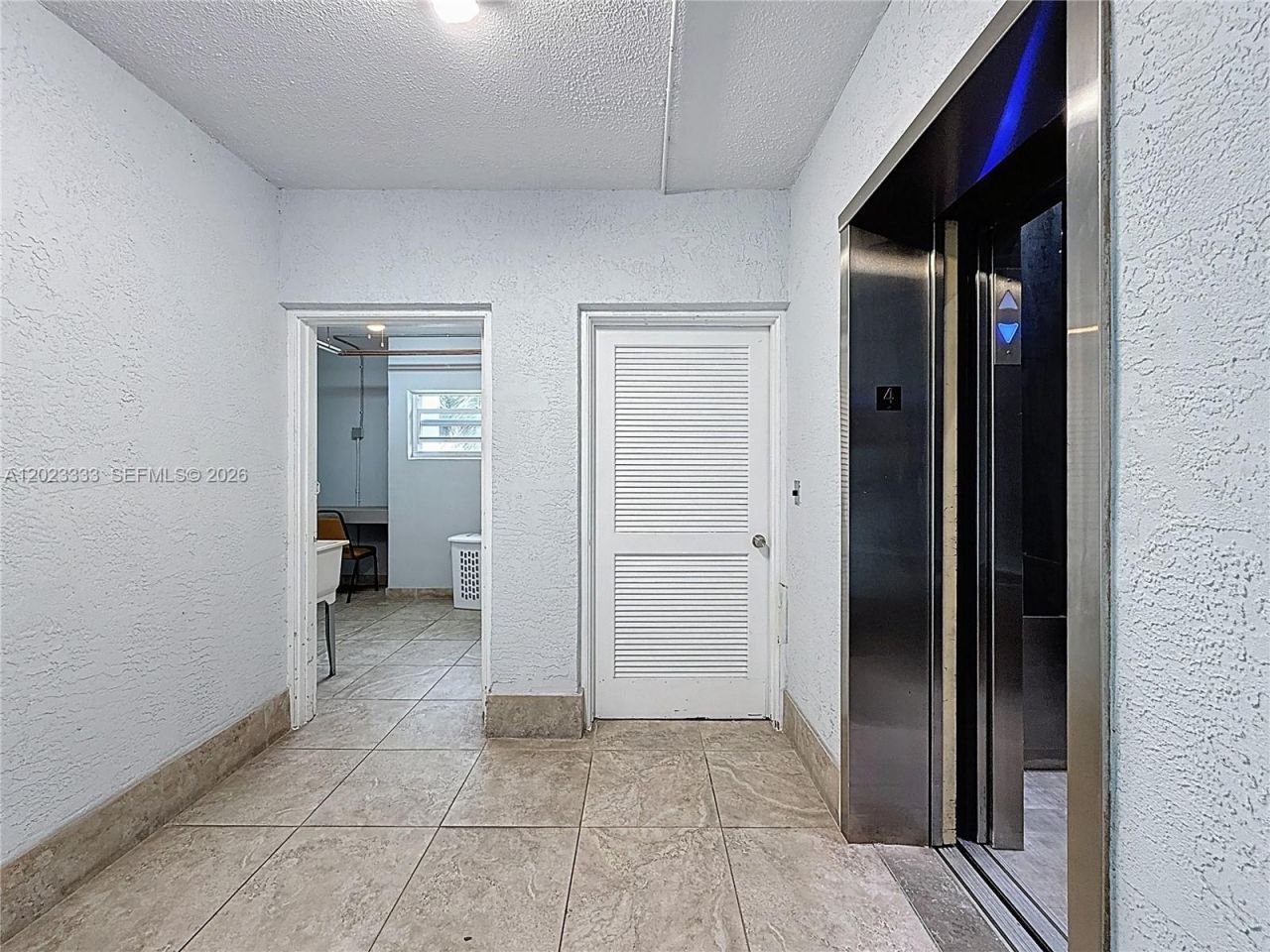 1000 NE 14th Ave , Unit 411, Hallandale Beach, FL 33009 Photo