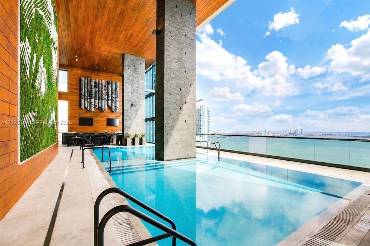 1451 Brickell Ave, Unit 4304, Miami, FL 33131 Photo