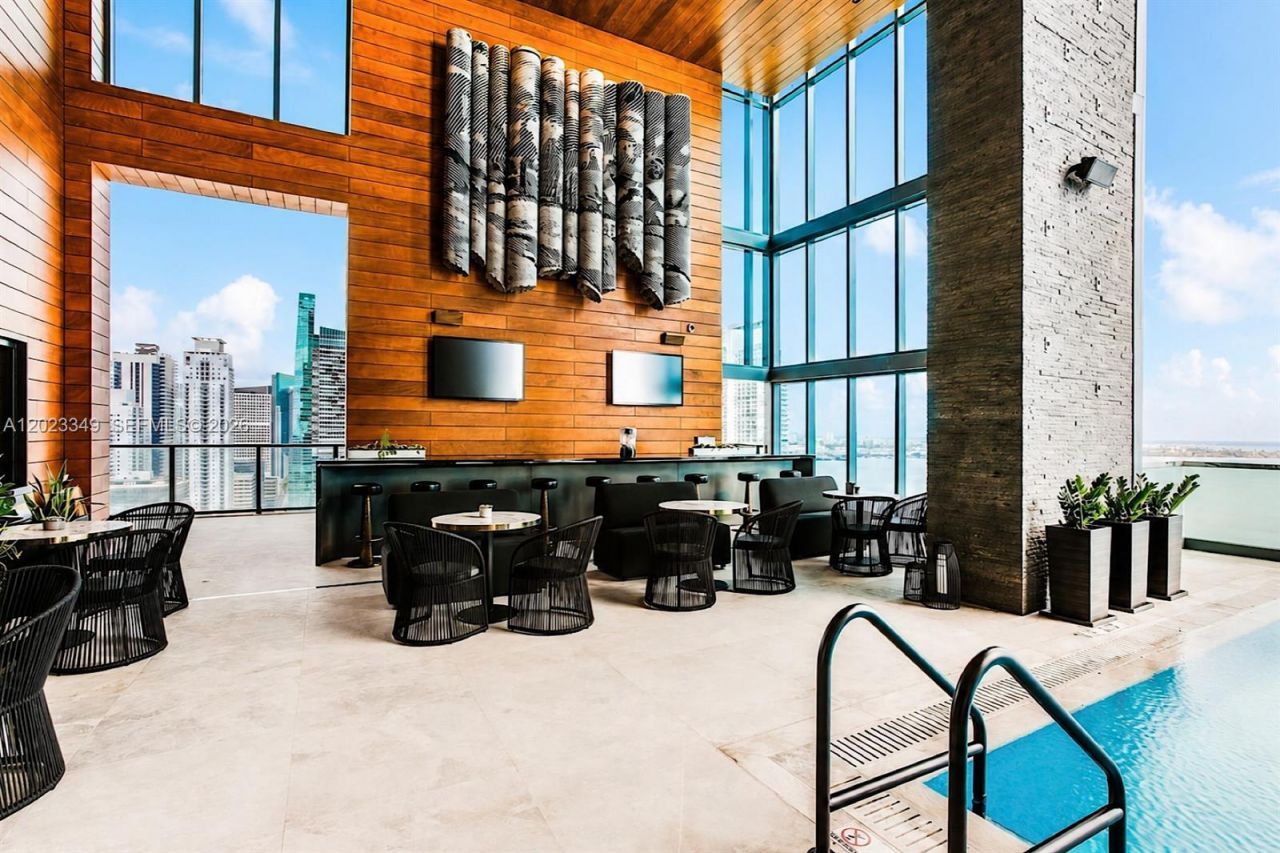 1451 Brickell Ave, Unit 4304, Miami, FL 33131 Photo