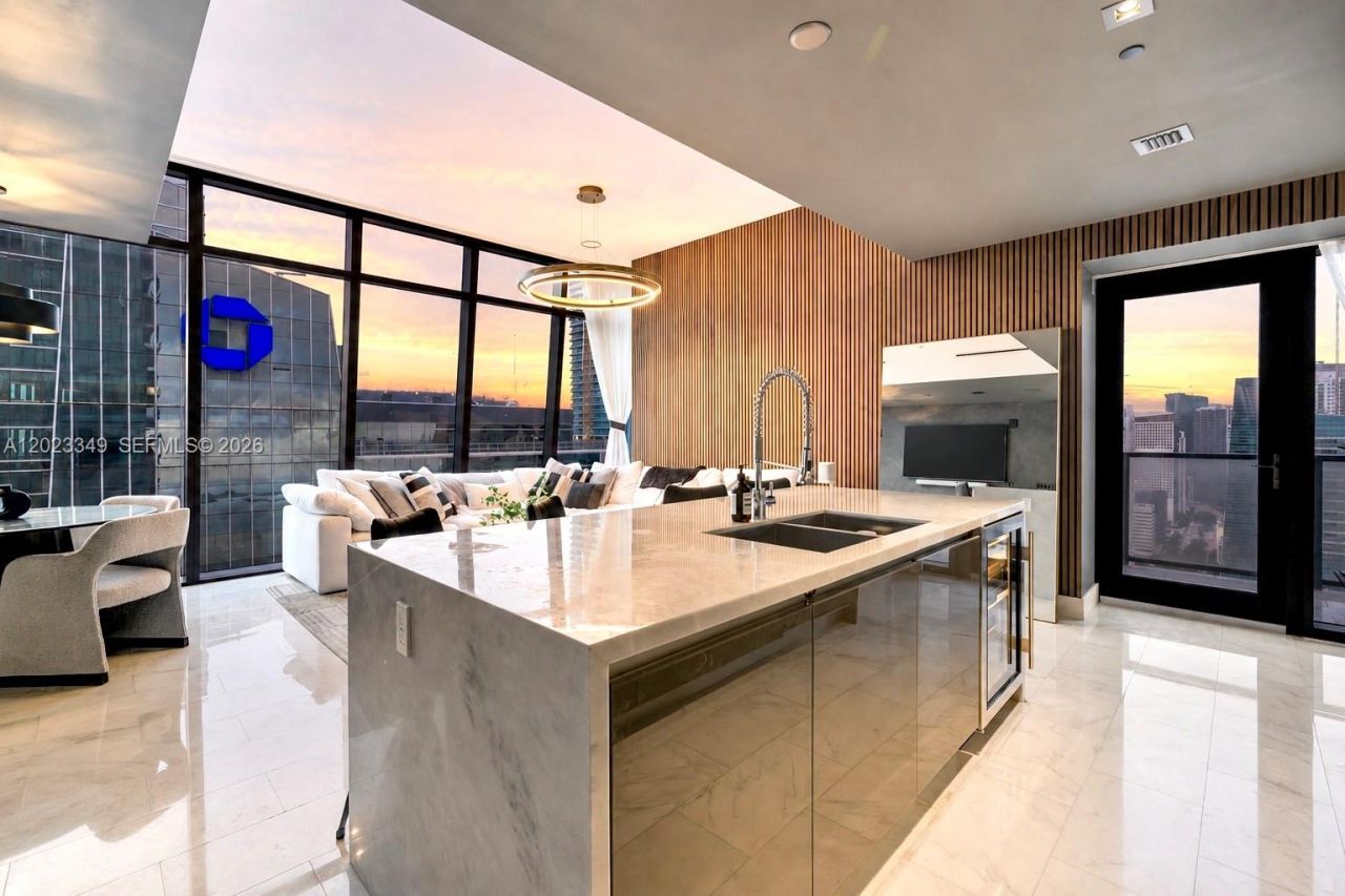 1451 Brickell Ave, Unit 4304, Miami, FL 33131 Photo