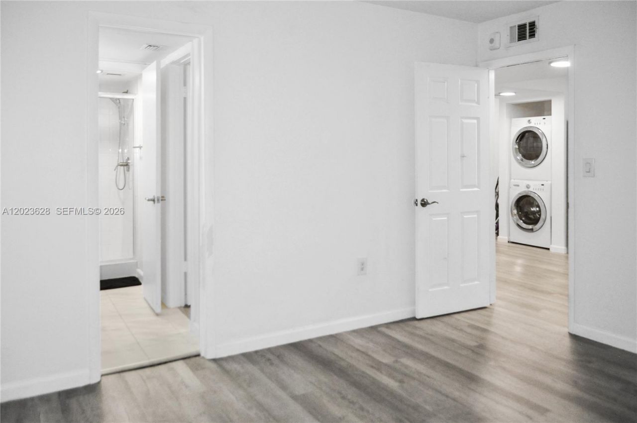 1021 Mockingbird Ln , Unit 202, Plantation, FL 33324 Photo