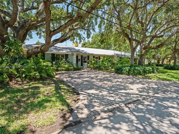 11100 SW 73rd Ct, Pinecrest, FL 33156