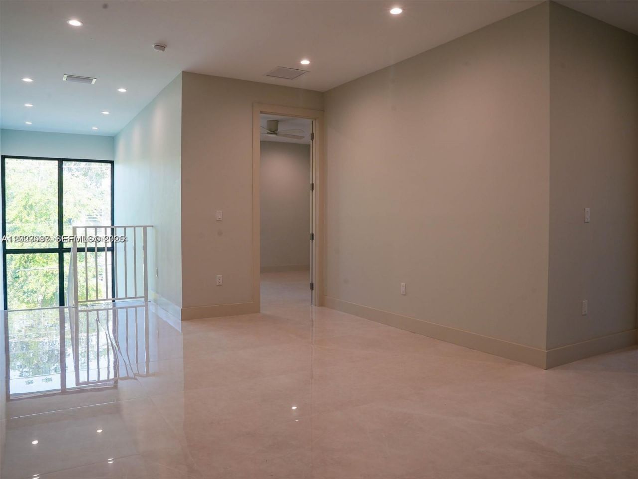 8410 SW 65 Ave , South Miami, FL 33143 Photo