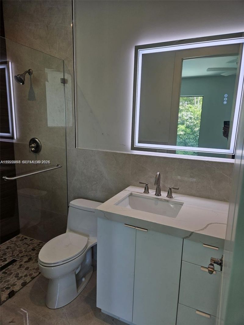 8410 SW 65 Ave , South Miami, FL 33143 Photo