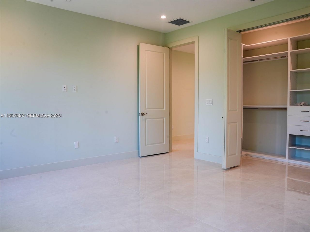 8410 SW 65 Ave , South Miami, FL 33143 Photo