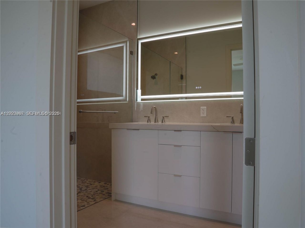 8410 SW 65 Ave , South Miami, FL 33143 Photo