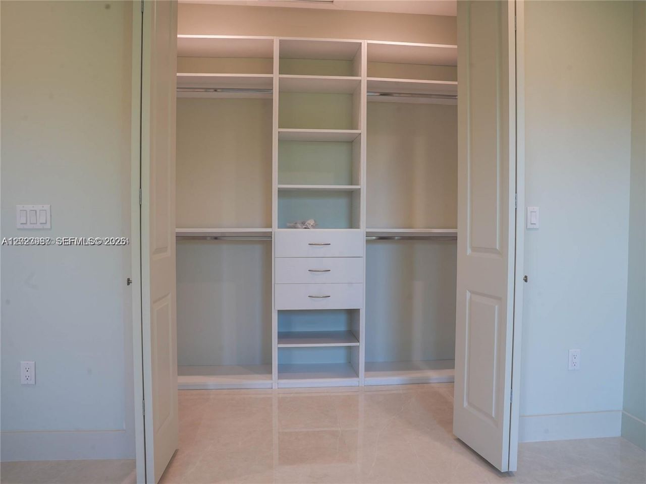8410 SW 65 Ave , South Miami, FL 33143 Photo
