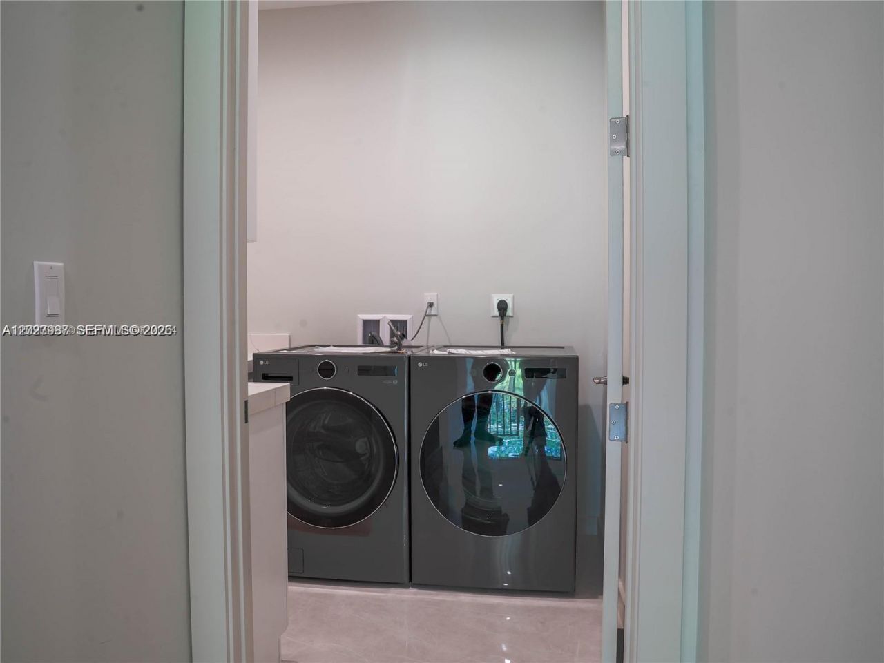 8410 SW 65 Ave , South Miami, FL 33143 Photo