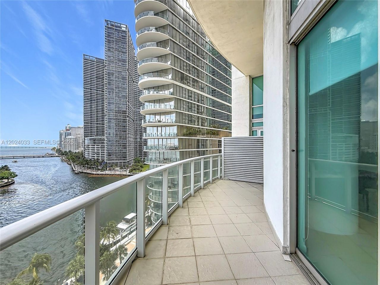 300 S Biscayne Blvd, Unit L-1016, Miami, FL 33131 Photo