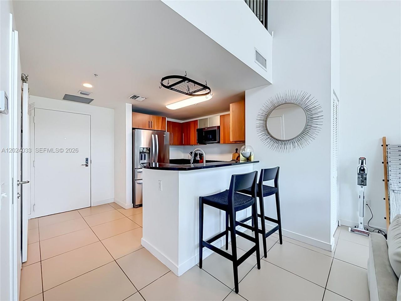 300 S Biscayne Blvd, Unit L-1016, Miami, FL 33131 Photo