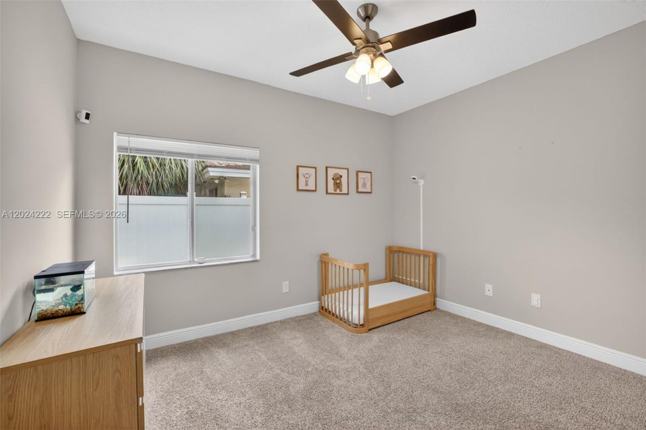 317 SW 185th Ter, Pembroke Pines, FL 33029 Photo