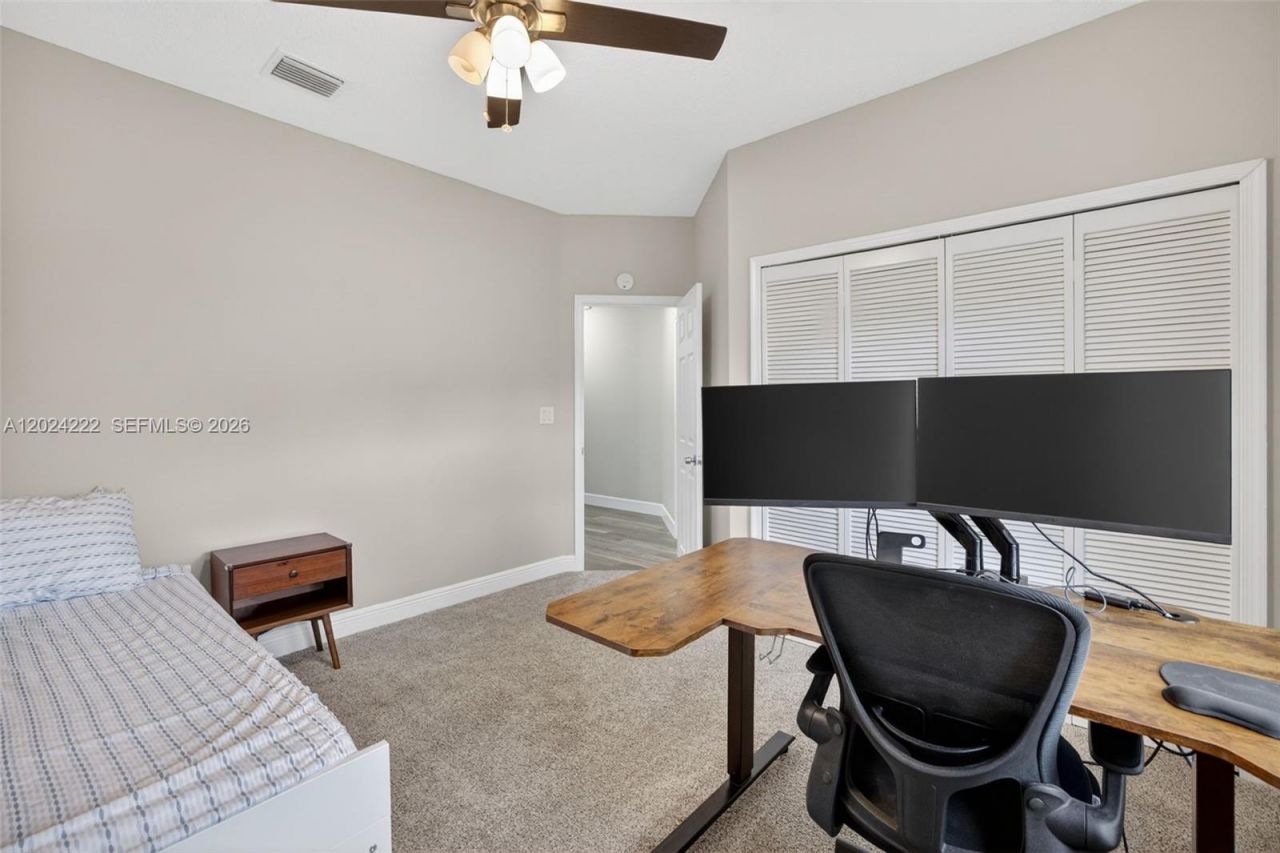 317 SW 185th Ter, Pembroke Pines, FL 33029 Photo