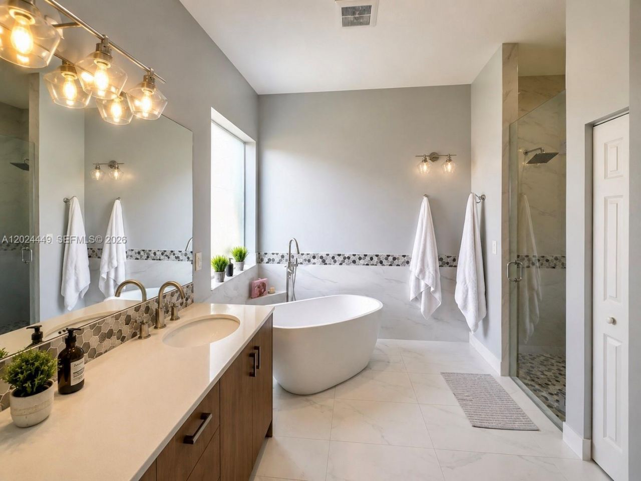 4486 W Whitewater Ave, Weston, FL 33332 Photo