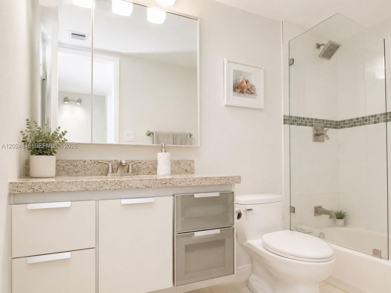 3140 S Ocean Dr, Unit 1705, Hallandale Beach, FL 33009 Photo