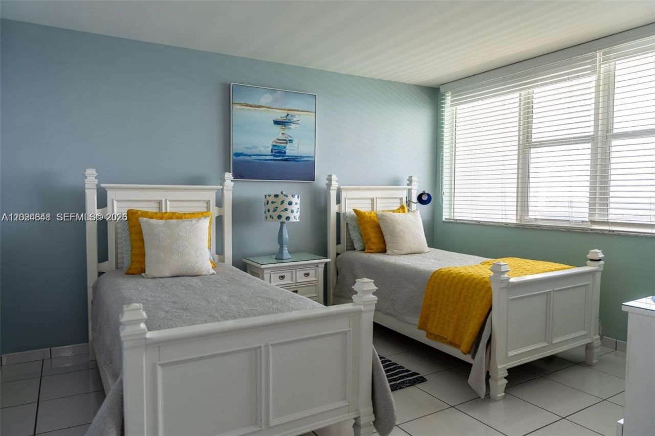 3140 S Ocean Dr , Unit 1705, Hallandale Beach, FL 33009 Photo