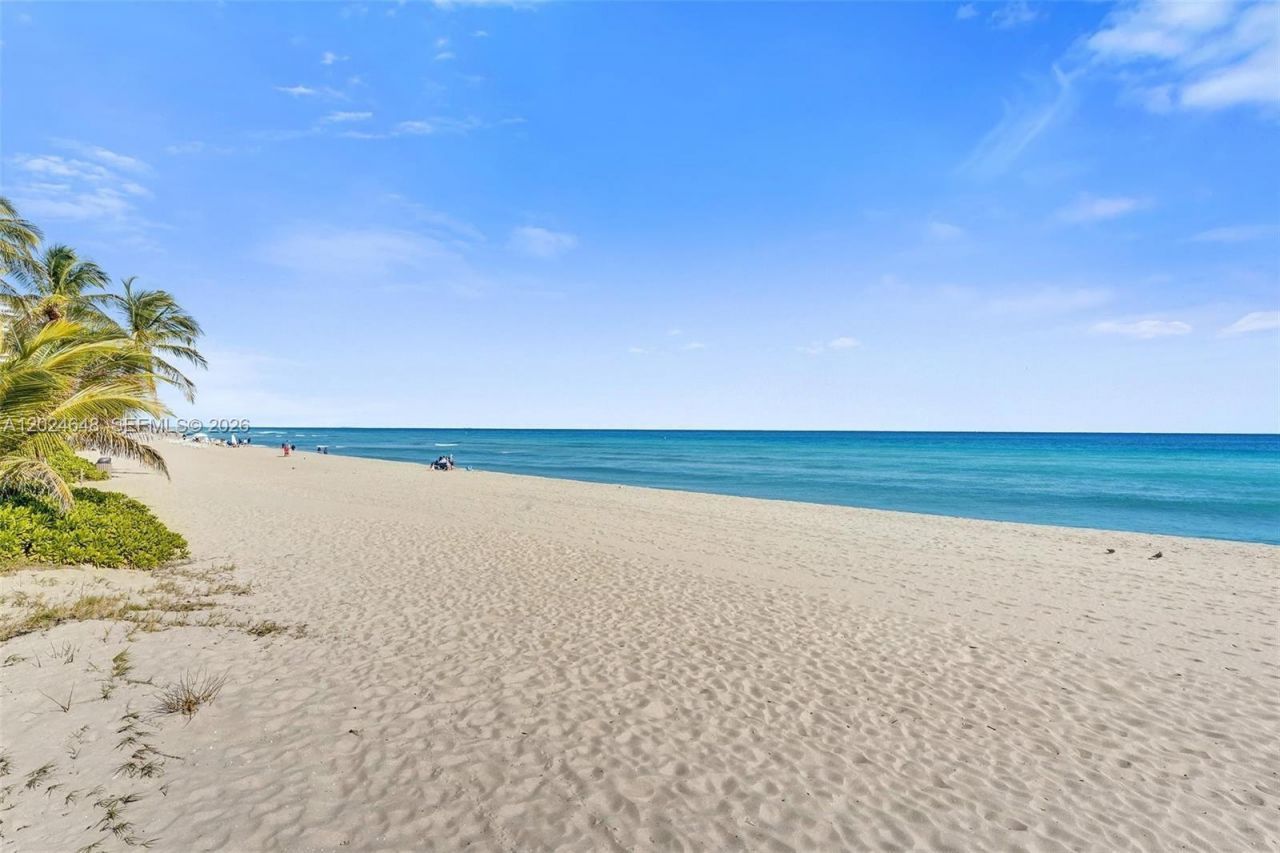 3140 S Ocean Dr, Unit 1705, Hallandale Beach, FL 33009 Photo