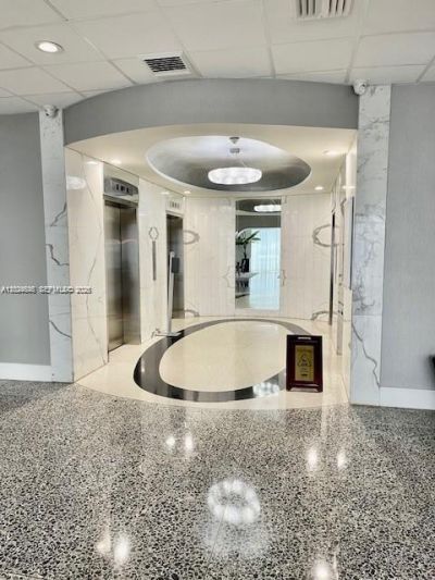 3140 S Ocean Dr, Unit 1705, Hallandale Beach, FL 33009 Photo