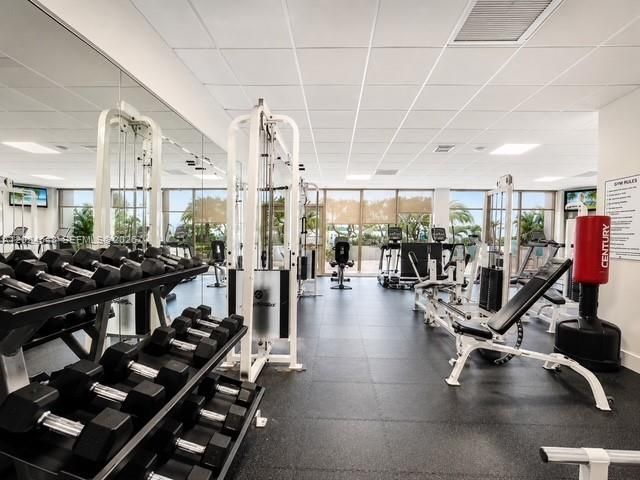 3140 S Ocean Dr, Unit 1705, Hallandale Beach, FL 33009 Photo