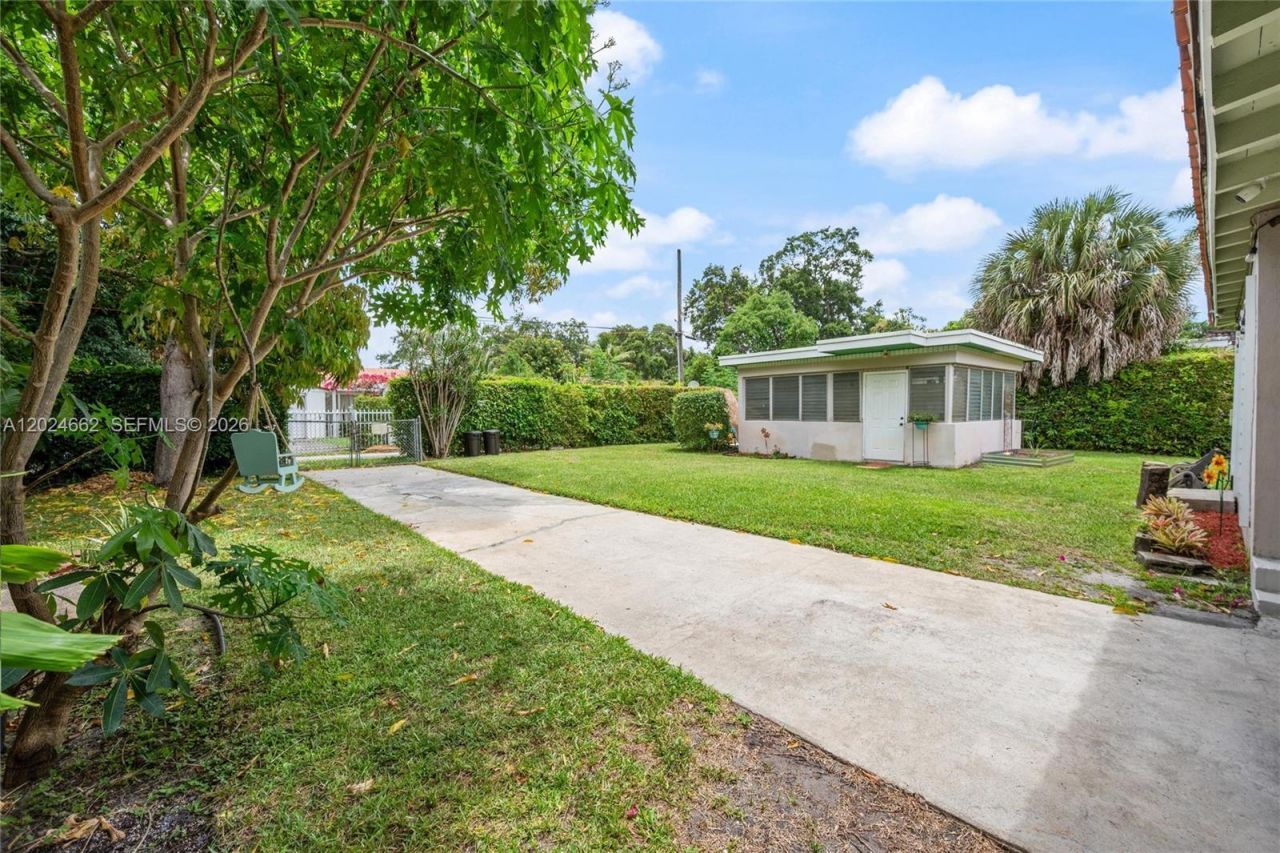 181 NW 110th St , Miami Shores, FL 33168 Photo