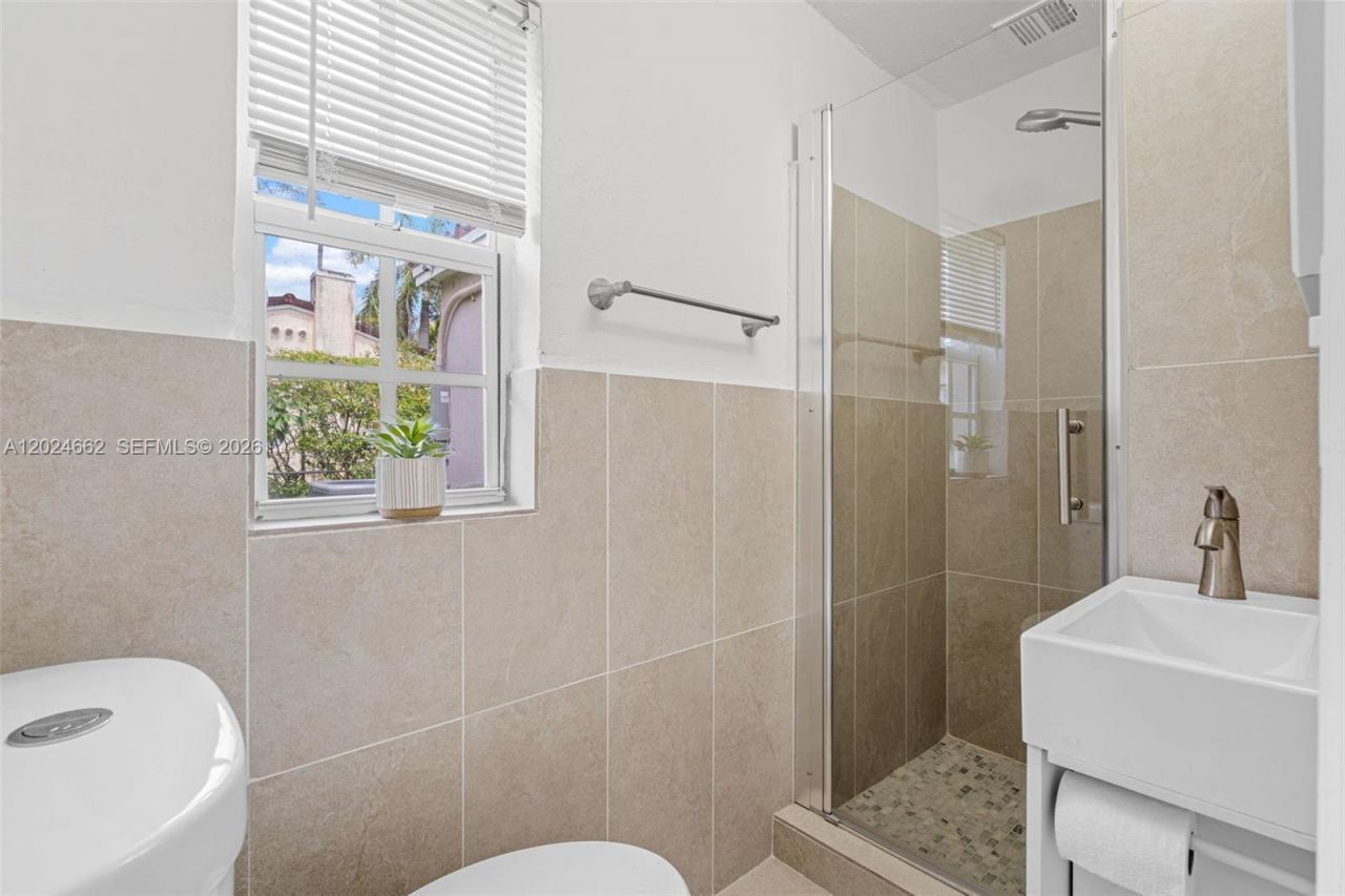 181 NW 110th St , Miami Shores, FL 33168 Photo