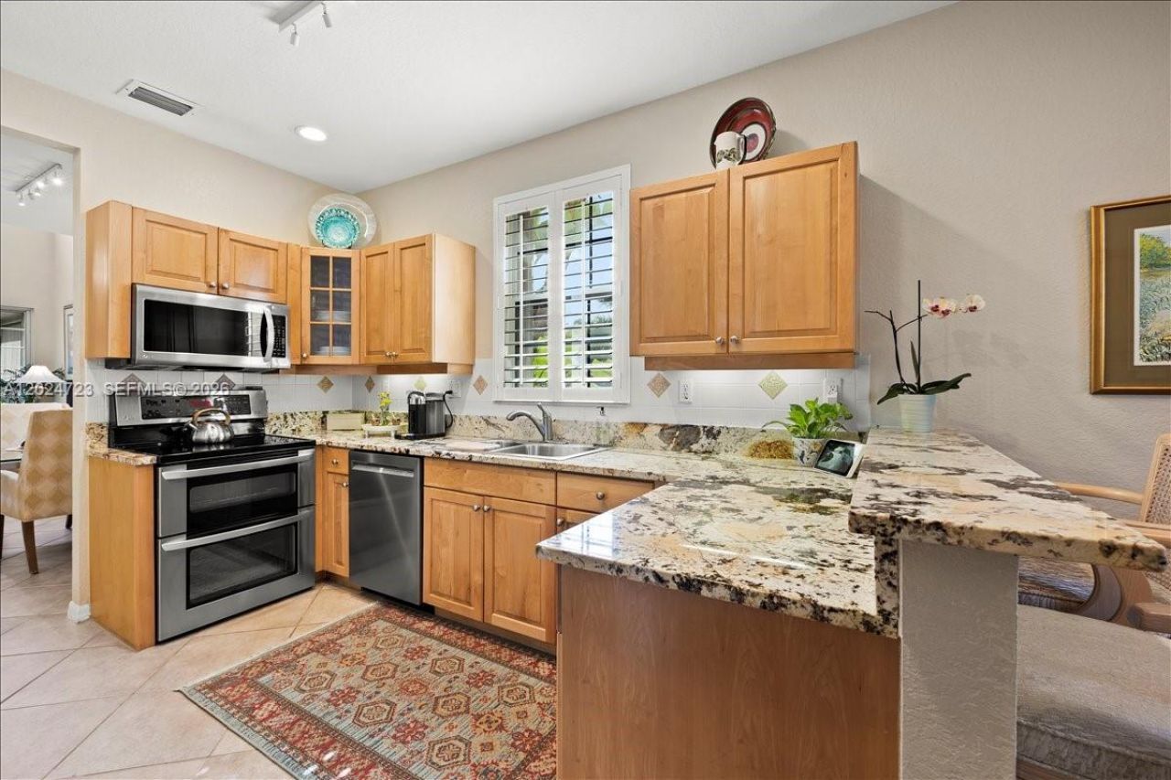 1241 Grant St , Hollywood, FL 33019 Photo
