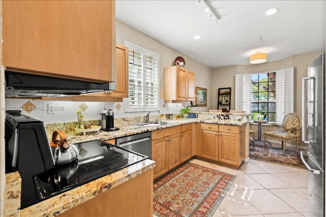 1241 Grant St , Hollywood, FL 33019 Photo