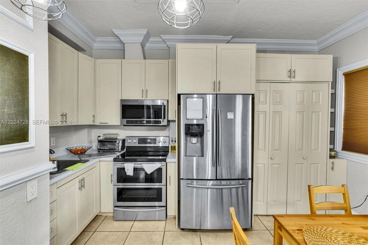 1313 SW 24th Ave, Miami, FL 33145 Photo