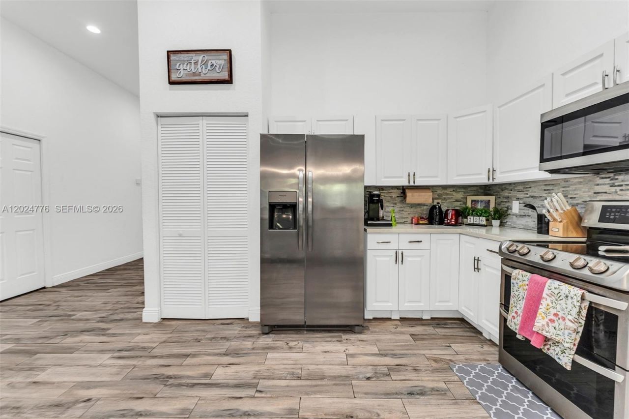 2804 Washington Dr , Fort Lauderdale, FL 33311 Photo